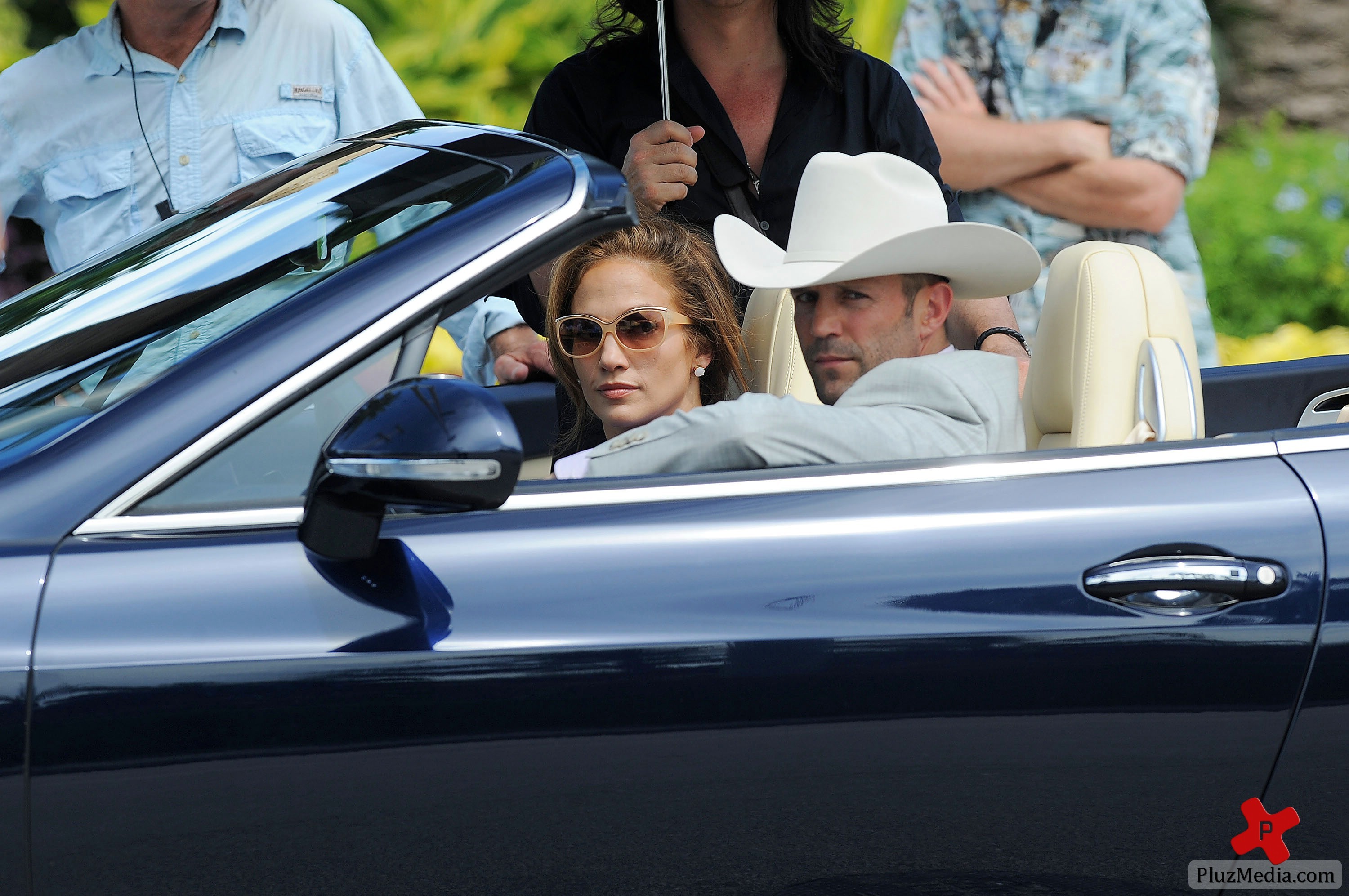 Jennifer Lopez and Jason Statham are sighted on the set of Parker | Picture 84806